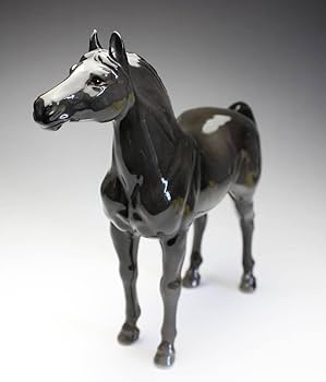 Amazon.co.jp: 陶器製 馬置物 大立ち姿黒 馬フィギュア 日本製